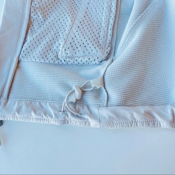 XS White Patagonia Ski Jacket - Picture 8 of 9